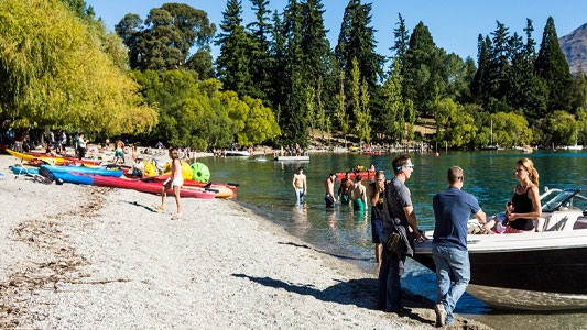lake-activities-spring