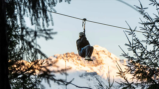 ziplining-at-bobs-peak