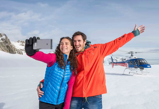 twin-glacier-30-minute-scenic-flight-departs-franz-josef-tour