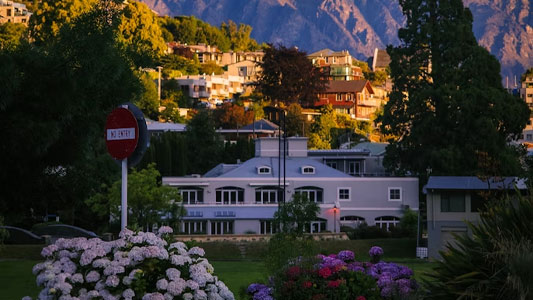 where-to-stay-in-queenstown