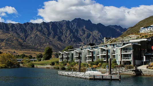 hotels-in-queenstown